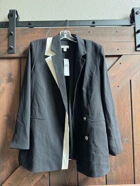 Topshop Black Blazer with Cream Contrast Lapel